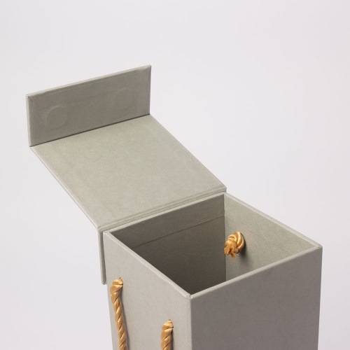 Коробка с откидной крышкой 9х33х9, серый, дизайнерская бумага, витой шнур