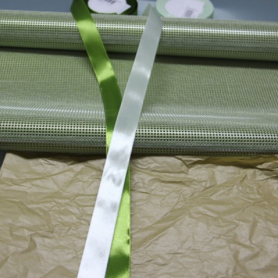 Лента атласная декоративная, 25мм х 22м, зеленая