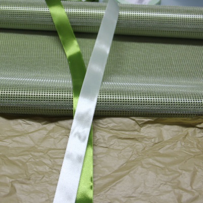 Упаковочная бумага 57х450, цвет - зеленый, материал - синтетическое волокно, ламинация - без ламинации, фото 3 