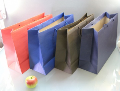 Пакеты бумажные 47х34х16см, цвет - синий, материал - плотный крафт, ламинация - без ламинации, ручки - шнур, фото 5 