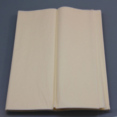 Упаковочная бумага 76х50, цвет - кремовый, материал - папиросная бумага, ламинация - без ламинации, фото 1 (вид спереди)