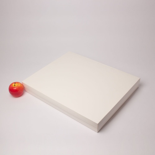 Картонные коробки 50х6х40см, цвет - белый, материал - картон, ламинация - матовая, фото 1 (вид спереди)