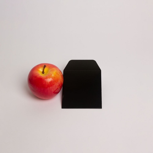 Конверты 9х10, цвет - черный, материал - мелованная бумага, ламинация - глянец, фото 1 (вид спереди)