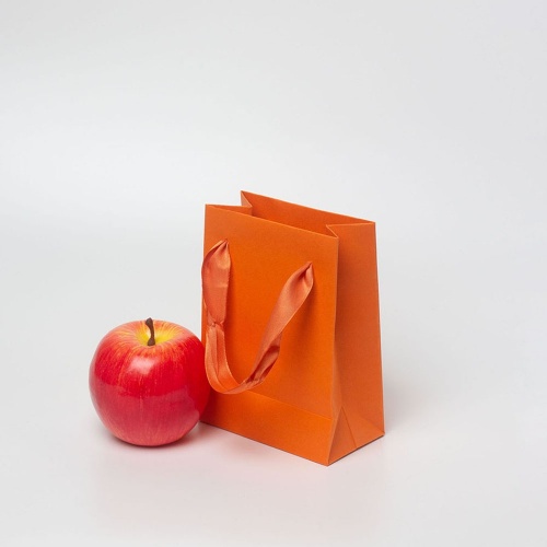 Пакеты бумажные 11х15х6см, цвет - оранжевый, материал - дизайнерская бумага, ламинация - без ламинации, ручки - лента атласная, фото 3 