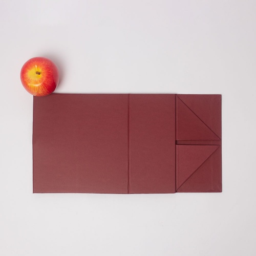 Коробка самосборная на магнитах 21х10х20, бордо, дизайнерская бумага