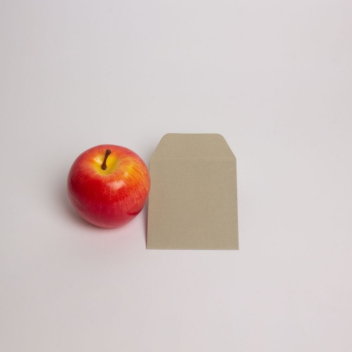 Конверты 9х10, цвет - оливковый, материал - дизайнерская бумага, ламинация - без ламинации, фото 1 (вид спереди)
