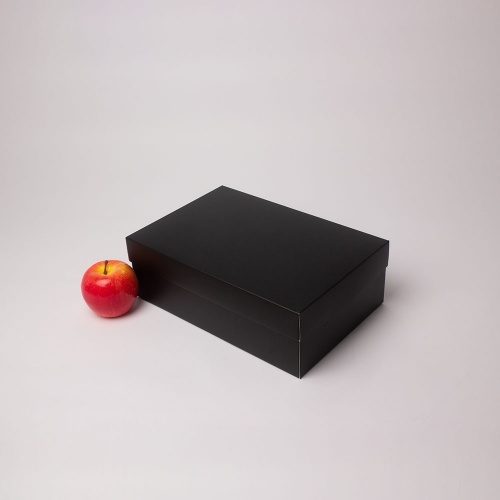 Картонные коробки 30х10х20см, цвет - черный, материал - картон, ламинация - матовая, фото 1 (вид спереди)