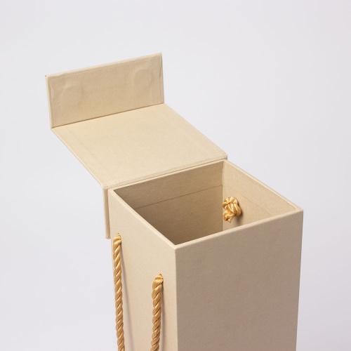 Коробка с откидной крышкой 9х33х9, бежевый, дизайнерская бумага, витой шнур