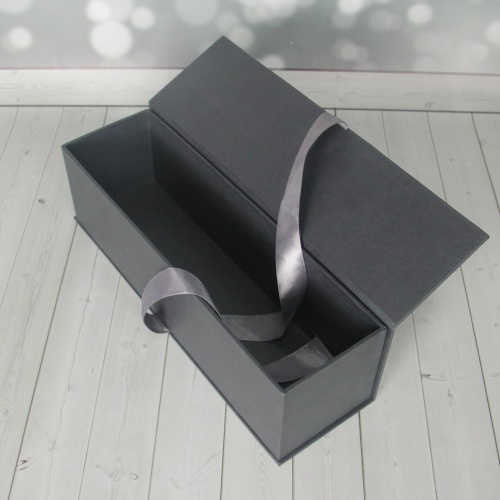 Коробка с откидной крышкой 9х33х9, мокрый асфальт, дизайнерская бумага, лента атласная