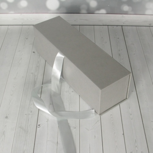 Кашированные коробки 9х33х9см, цвет - серый, материал - дизайнерская бумага, ламинация - без ламинации, ручки - лента атласная, фото 2 