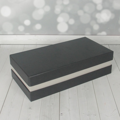 Кашированные коробки 30х8х15см, цвет - черный, материал - дизайнерская бумага, ламинация - без ламинации, фото 1 (вид спереди)