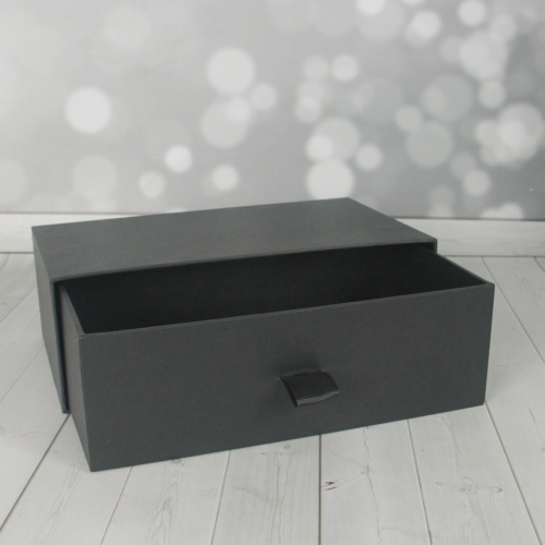 Коробка-пенал 25х8х15, черный, дизайнерская бумага, лента репсовая