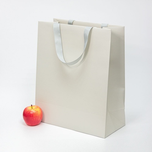 Пакеты бумажные 33х40х16см, цвет - бежевый, материал - картон, ламинация - матовая, ручки - лента репсовая, фото 2