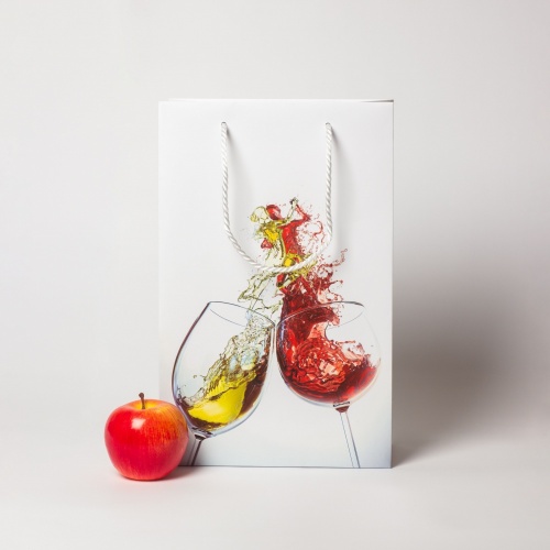 Пакеты бумажные, 23x36x10, белый,  меловка "Бокалы"