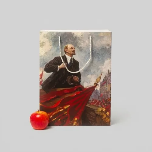 Пакеты бумажные, 30x40x13, белый, мелованная бумага, матовый Ленин на трибуне