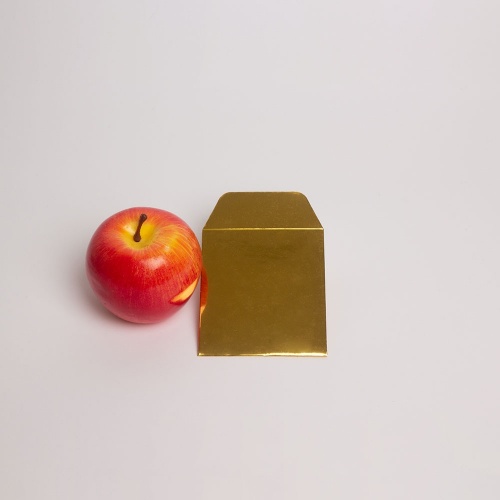 Конверты 9х10, цвет - золотой, материал - мелованная бумага, ламинация - золото глянец, фото 1 (вид спереди)
